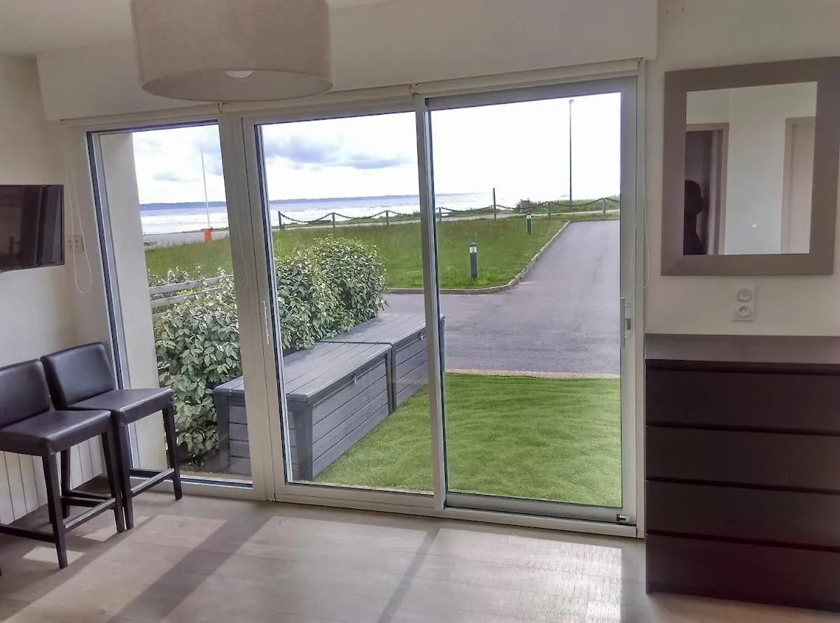 Apartment Brittany Facing And Seaside Plomodiern